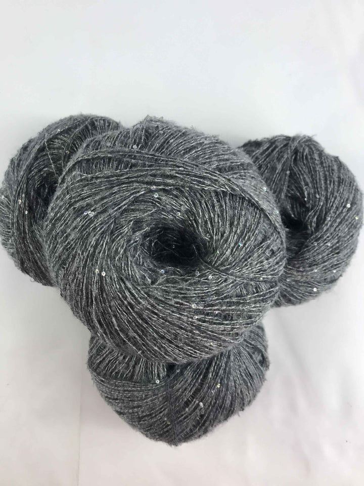 Klavuzlu Pullu Yün İp 456 Gram KP6