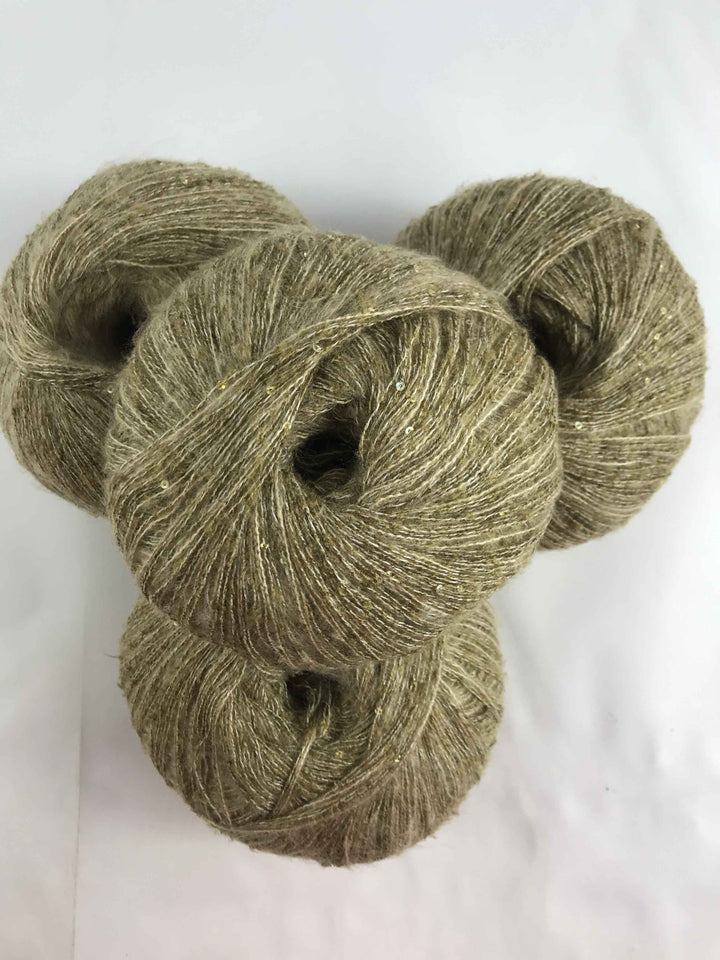 Klavuzlu Pullu Yün İp 480 Gram KP9