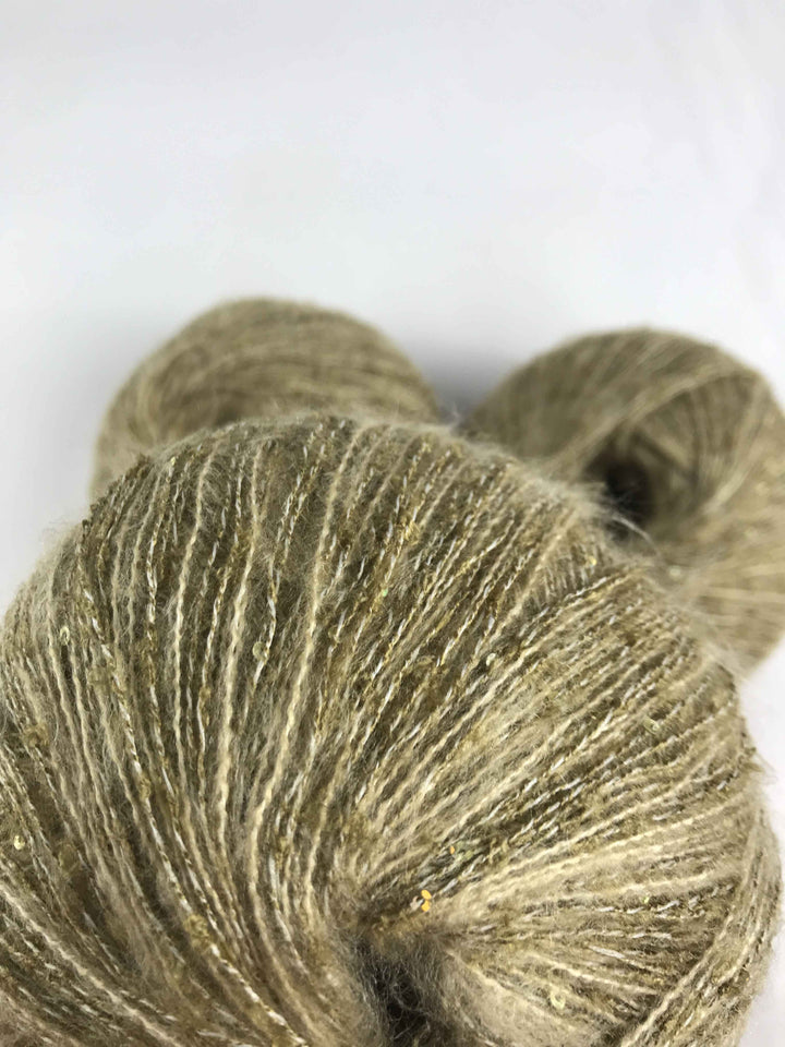 Klavuzlu Pullu Yün İp 480 Gram KP9