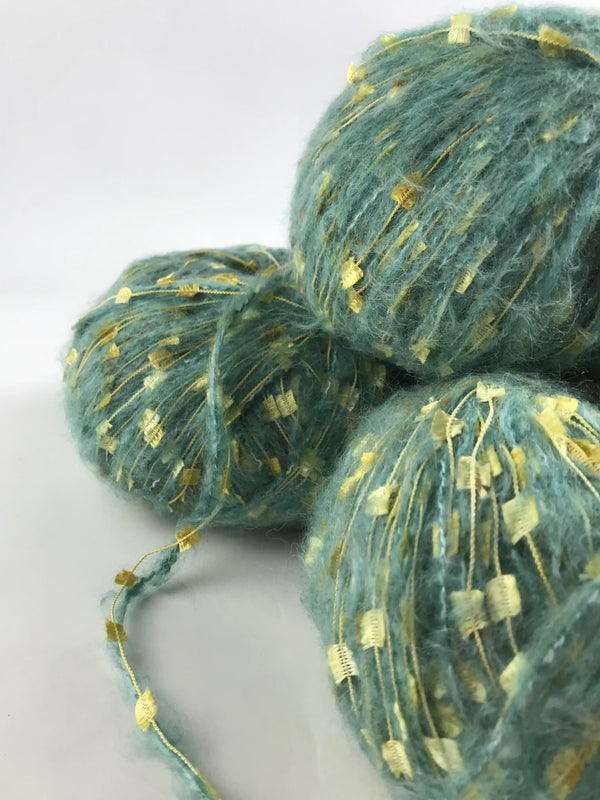 Kelebekli Keçi Moher Yün İpi 462 Gram KLB18