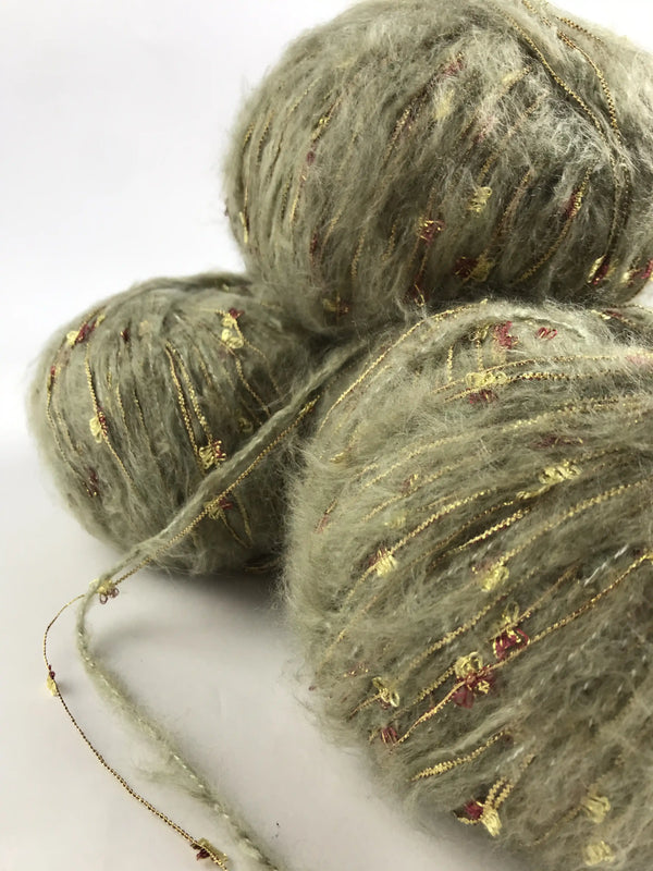 Kelebekli Keçi Moher Yün İpi 466 Gram KLB19