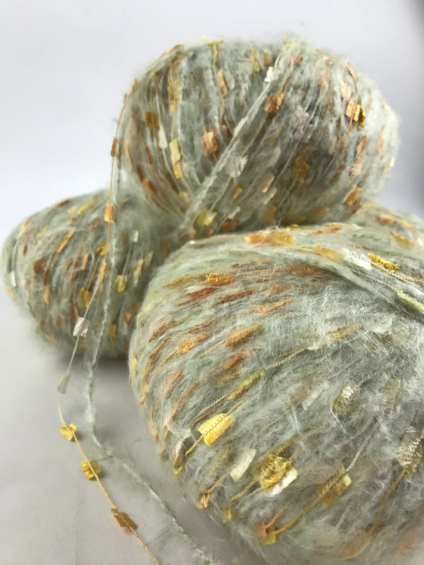 Kelebekli Keçi Moher Yün İpi 478 Gram KLB20