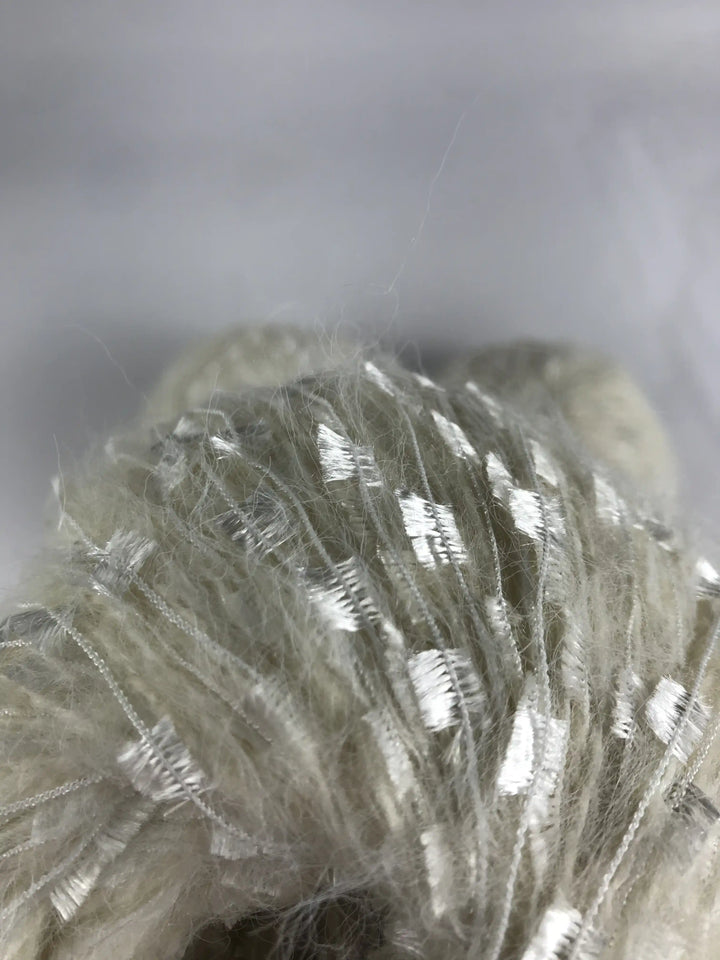 Kelebekli Keçi Moher Yün İpi 538 Gram KLB28