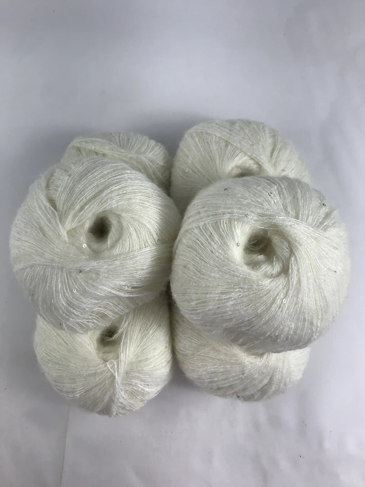 Klavuzlu Pullu Yün İp 590 Gram KP25
