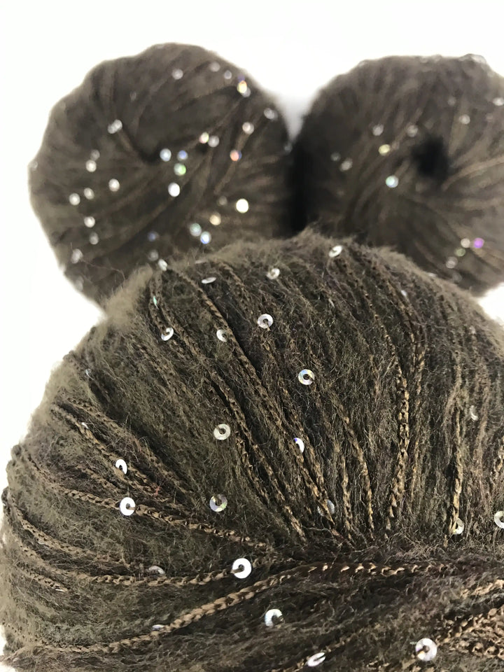 Klavuzlu Pullu Yün İp 668 Gram KP30