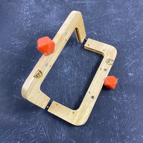 Boncuklu Ahşap Çanta Bursu 20 cm